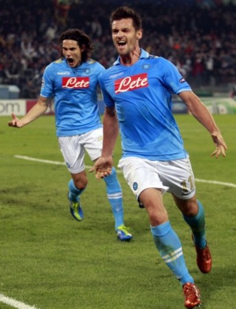 下滑至平均 下滑至平均